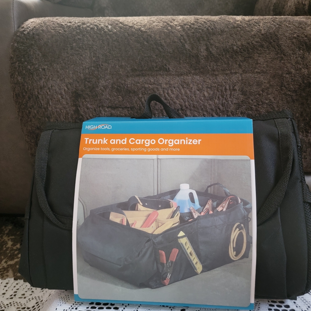 Black Trunk and Cargo Organizer